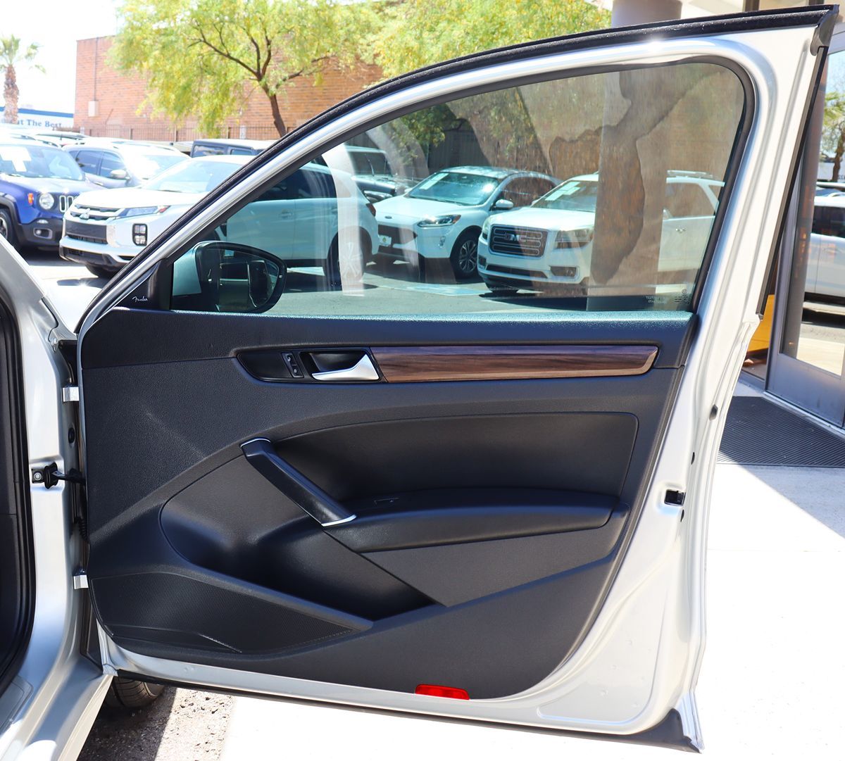 2020 Volkswagen Passat SEL - Photo 34