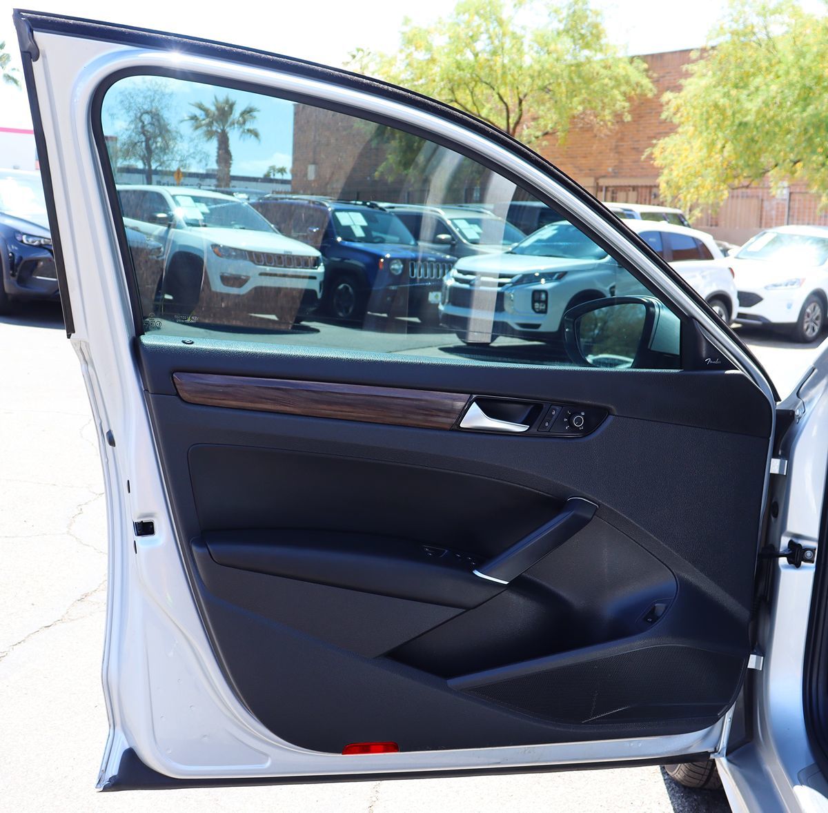 2020 Volkswagen Passat SEL - Photo 37
