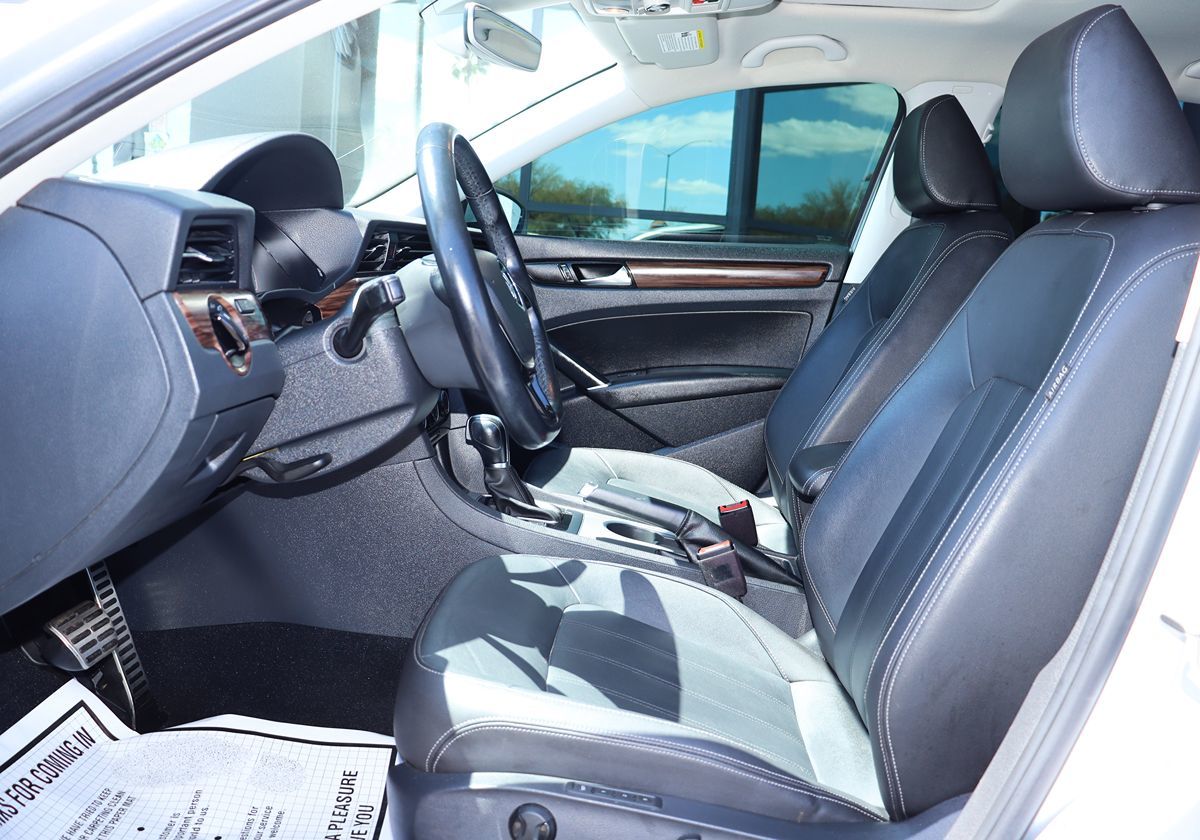 2020 Volkswagen Passat SEL - Photo 39