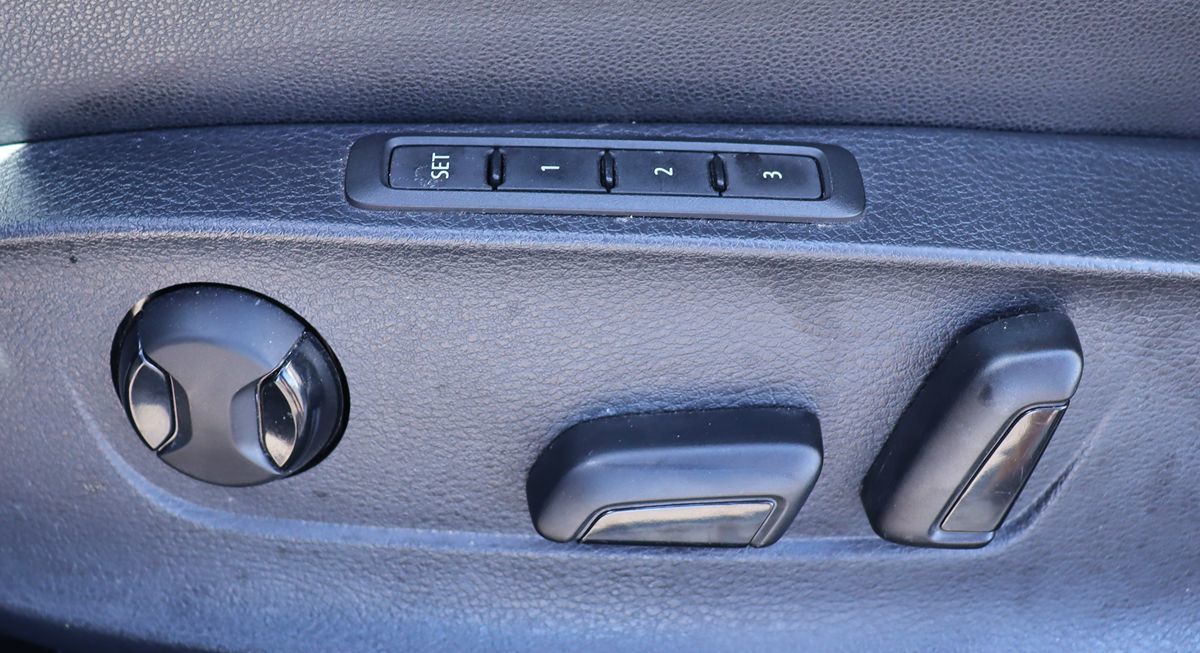 2020 Volkswagen Passat SEL - Photo 40