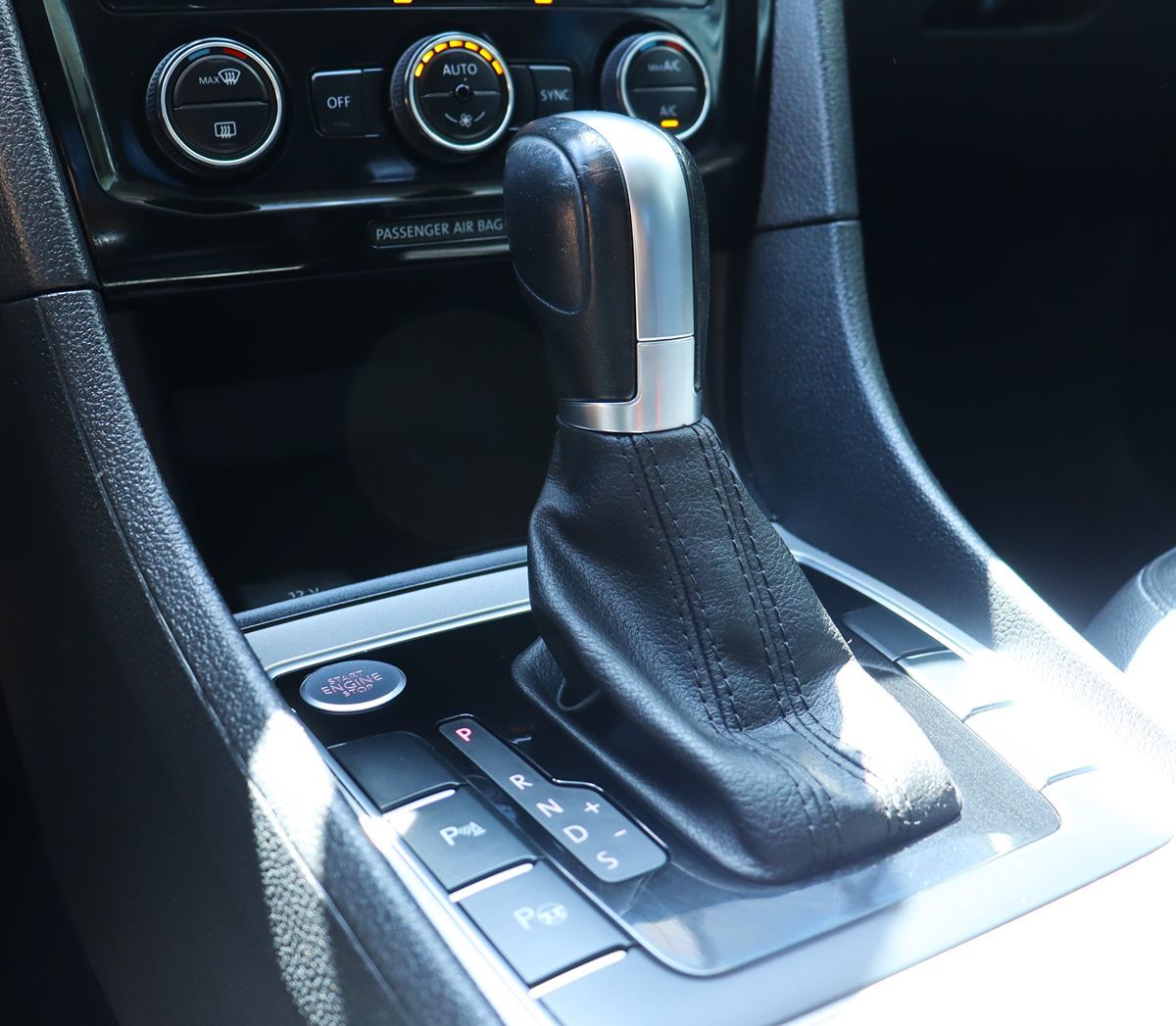 2020 Volkswagen Passat SEL - Photo 54