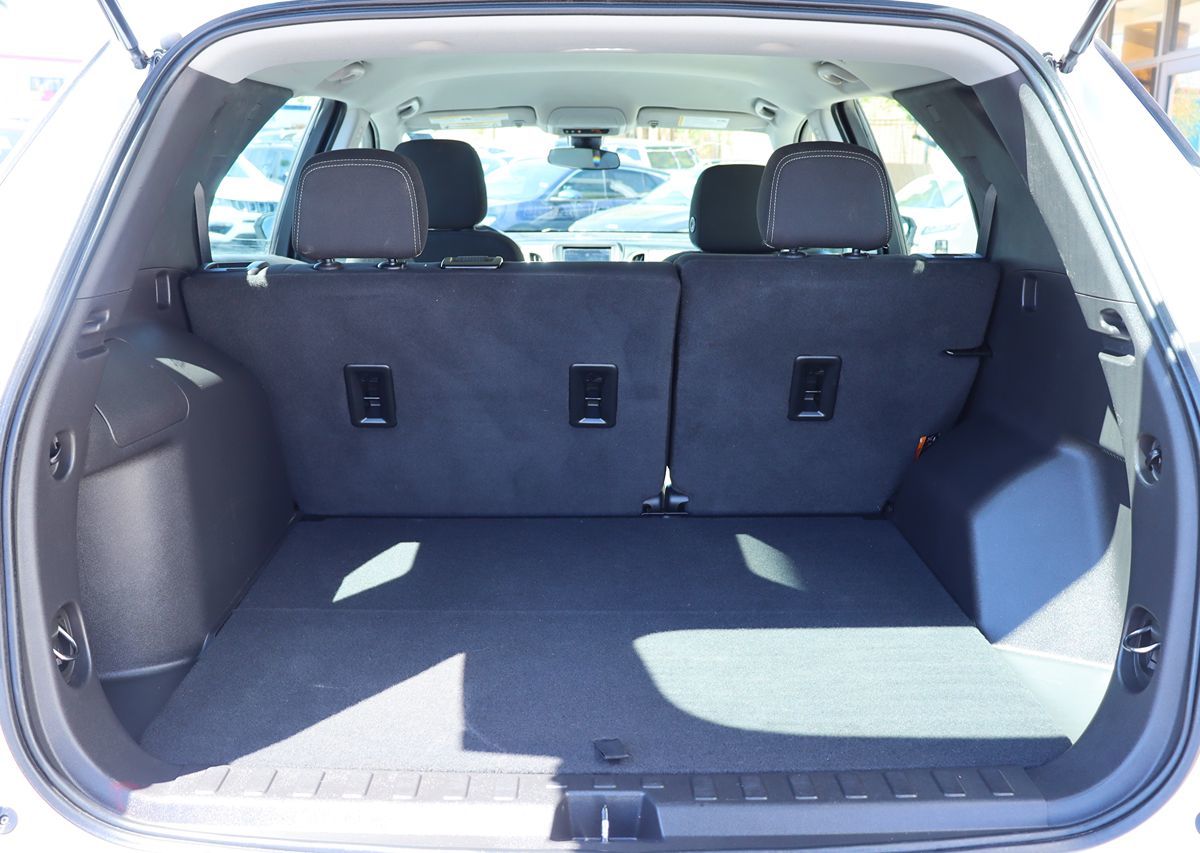 2023 Chevrolet Equinox LS - Photo 23