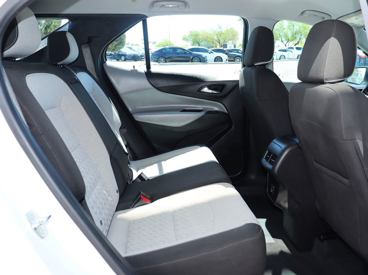 2023 Chevrolet Equinox LS - Photo 27