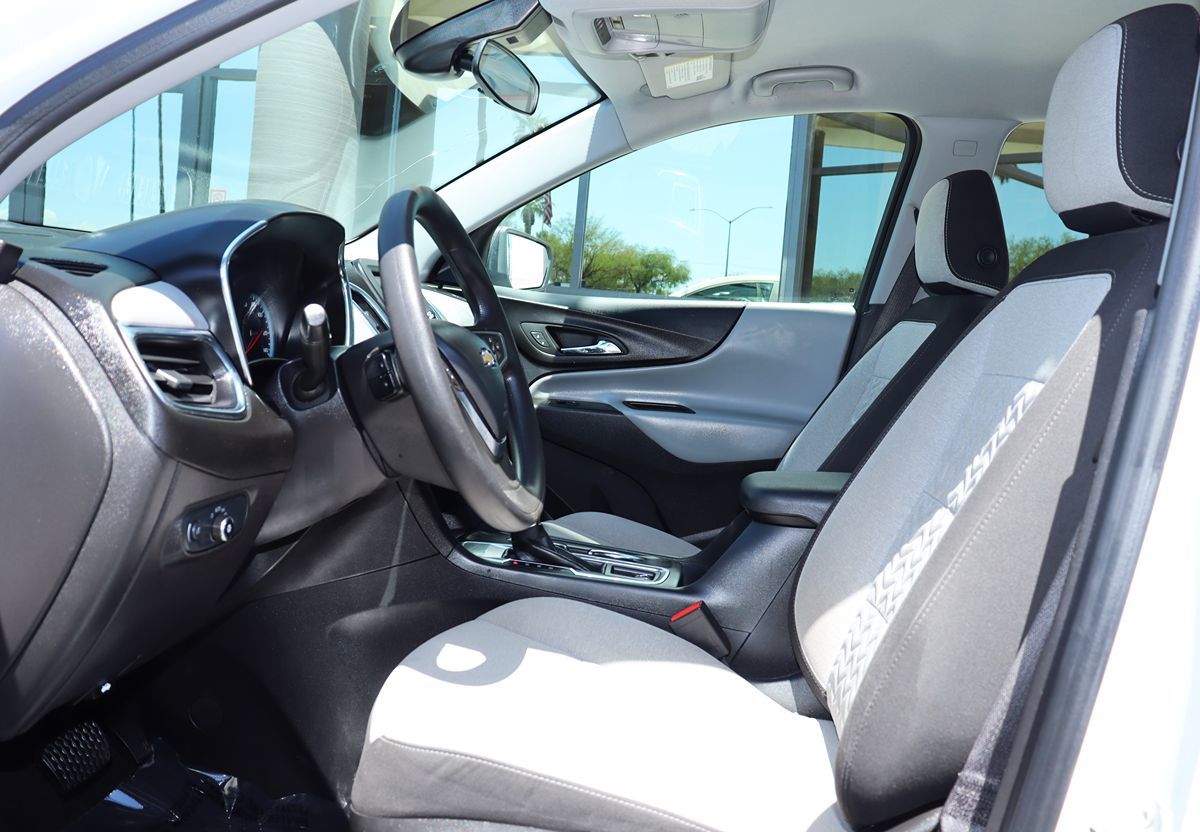 2023 Chevrolet Equinox LS - Photo 38