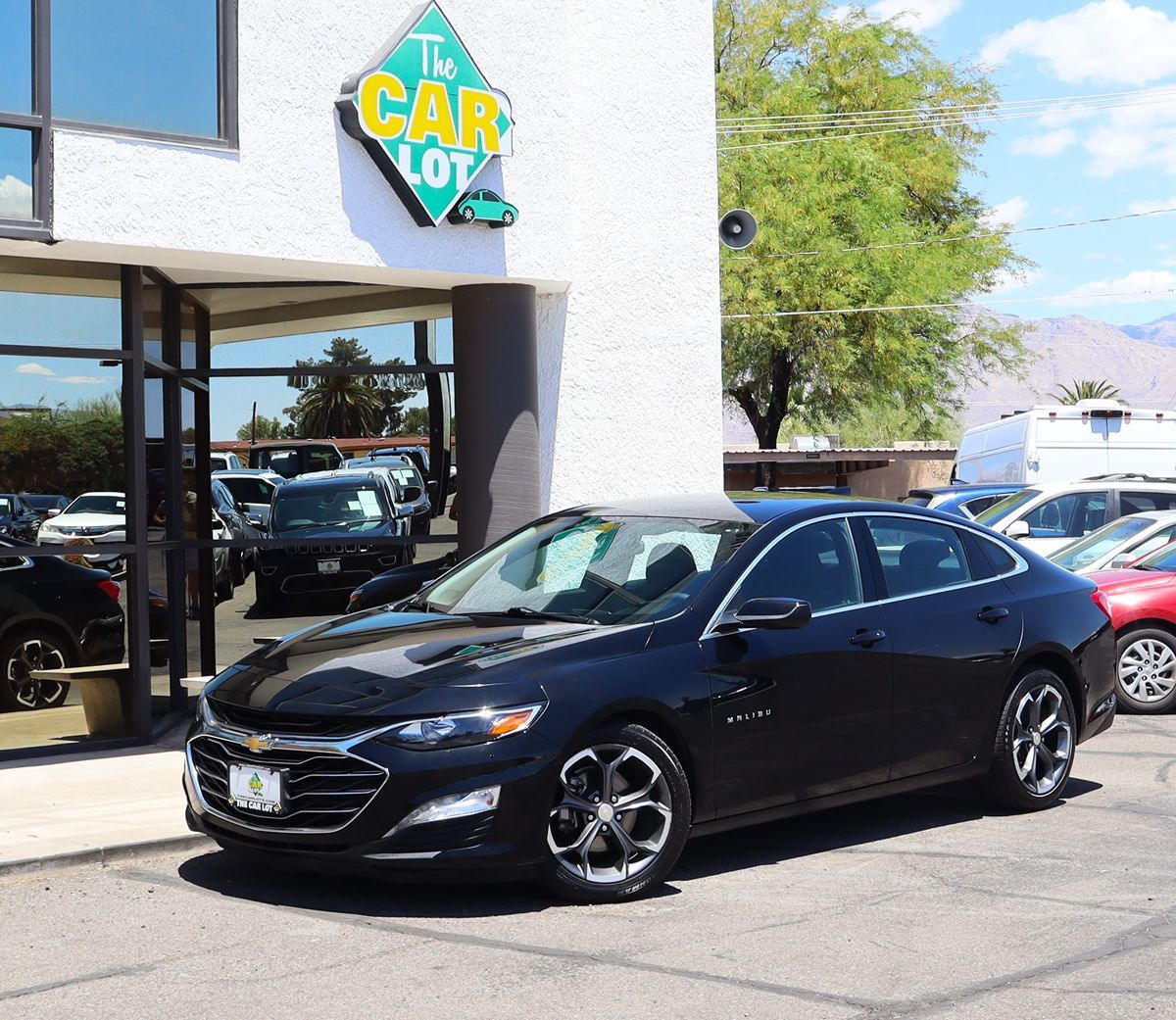 2022 Chevrolet Malibu 1LT - Photo 2