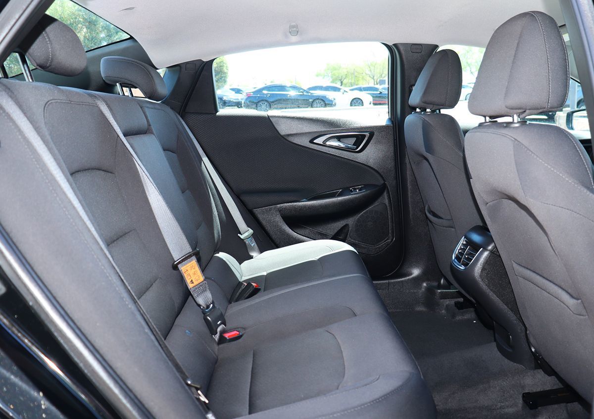 2022 Chevrolet Malibu 1LT - Photo 27