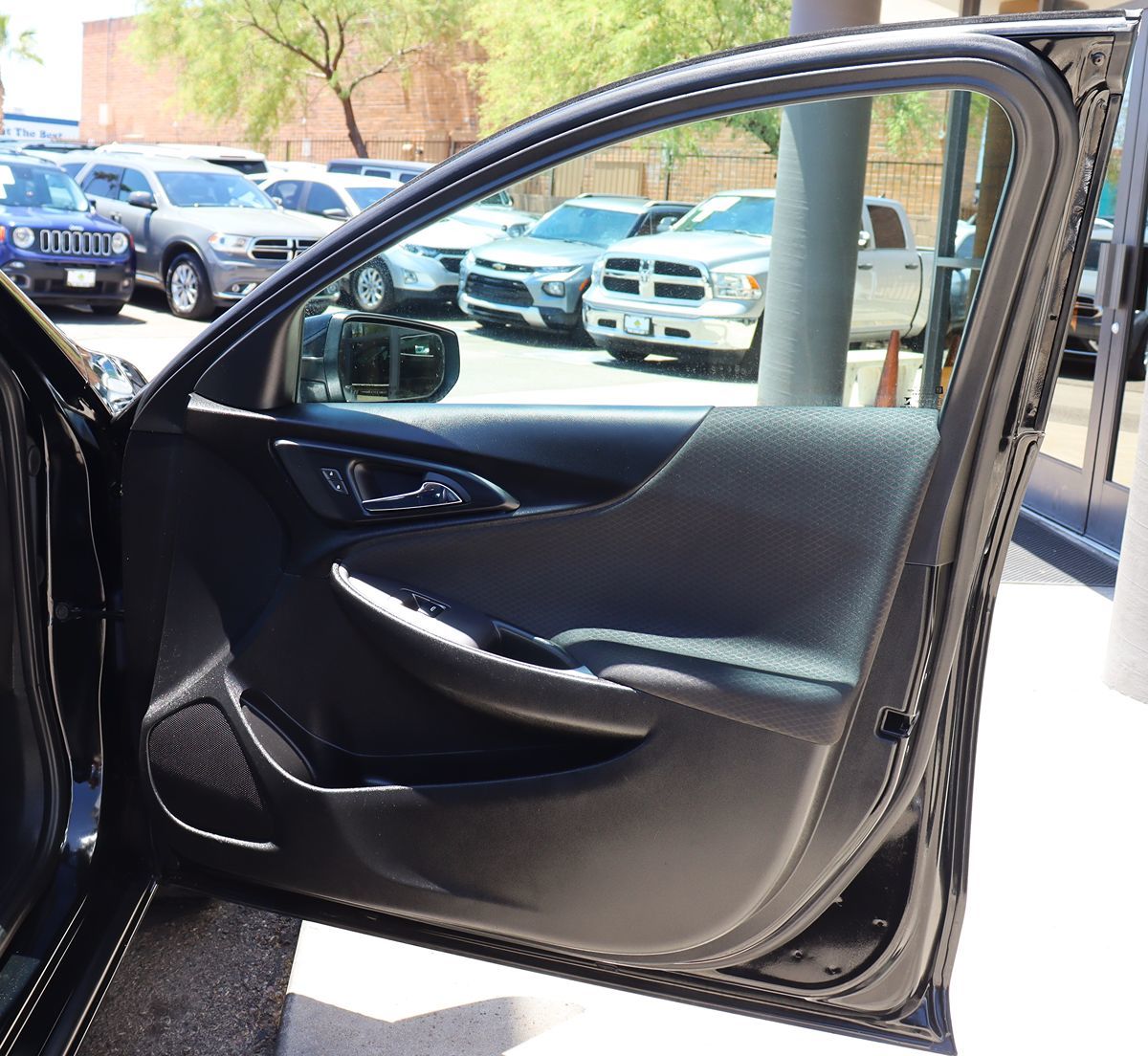 2022 Chevrolet Malibu 1LT - Photo 33