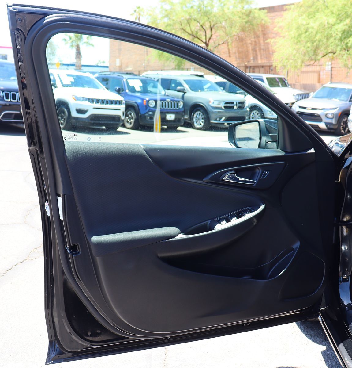 2022 Chevrolet Malibu 1LT - Photo 36