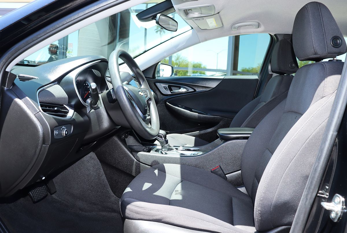 2022 Chevrolet Malibu 1LT - Photo 38