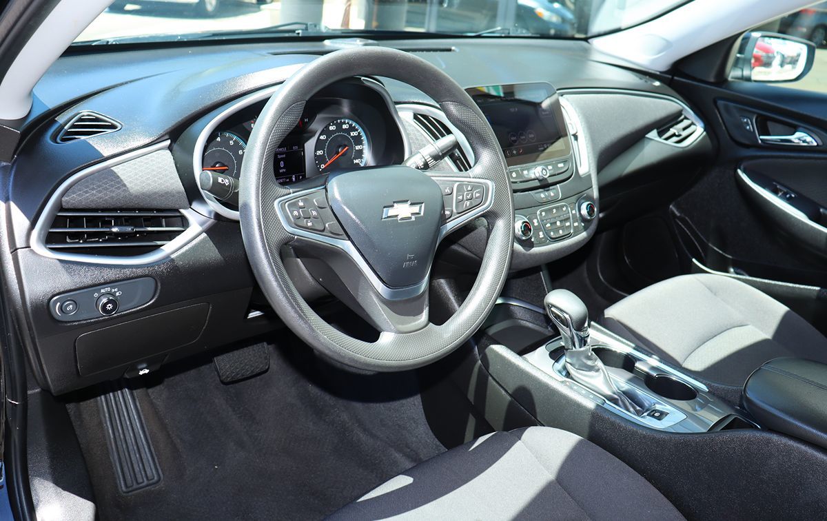 2022 Chevrolet Malibu 1LT - Photo 39