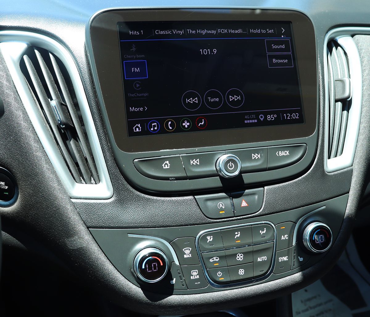2022 Chevrolet Malibu 1LT - Photo 43