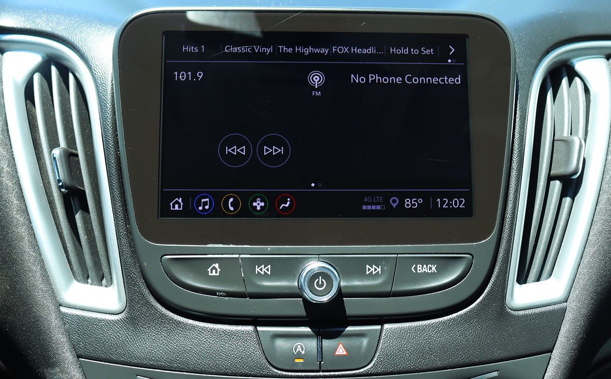 2022 Chevrolet Malibu 1LT - Photo 46