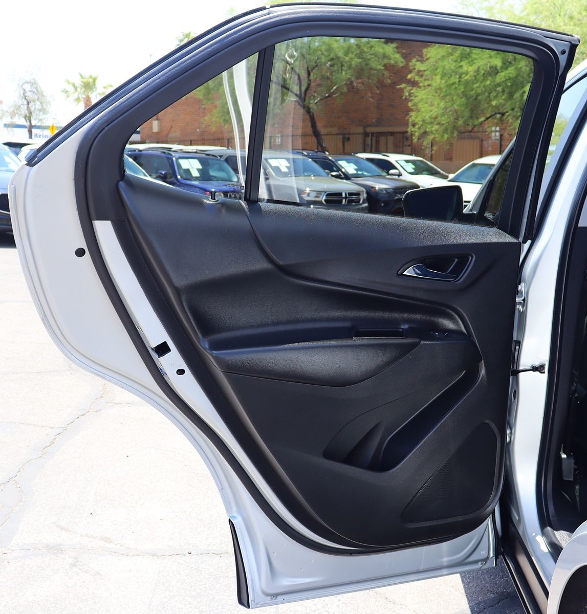 2022 Chevrolet Equinox LT photo 30