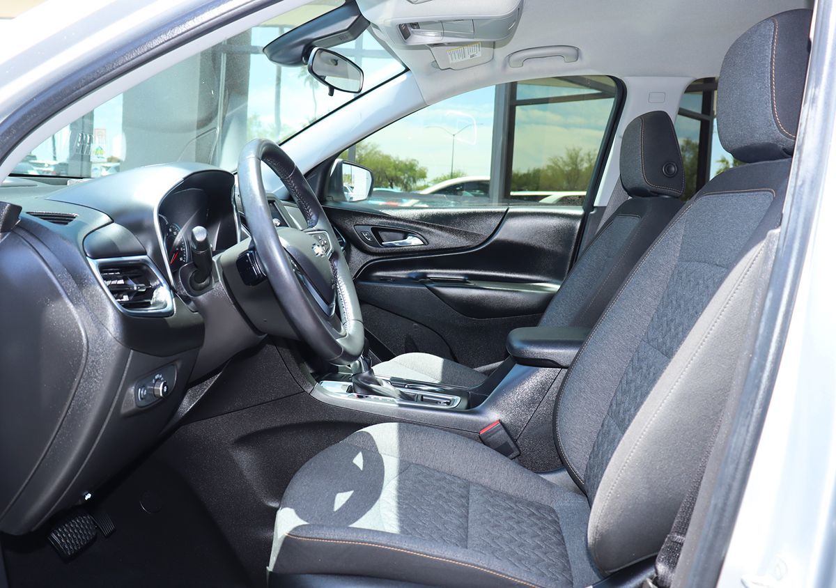 2022 Chevrolet Equinox LT photo 39