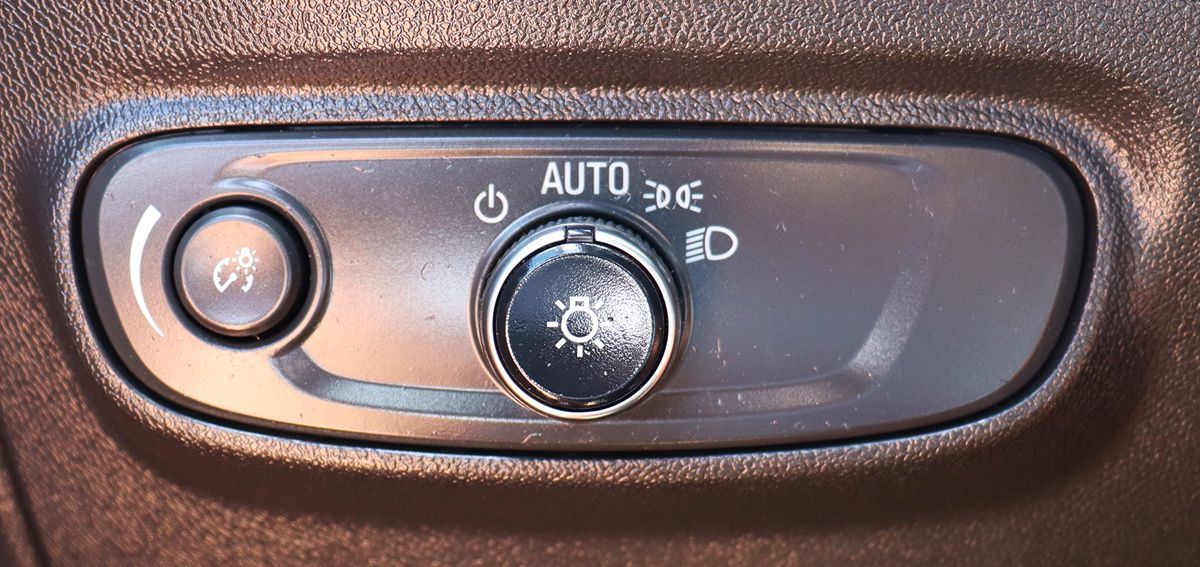 2022 Chevrolet Equinox LT - Photo 42