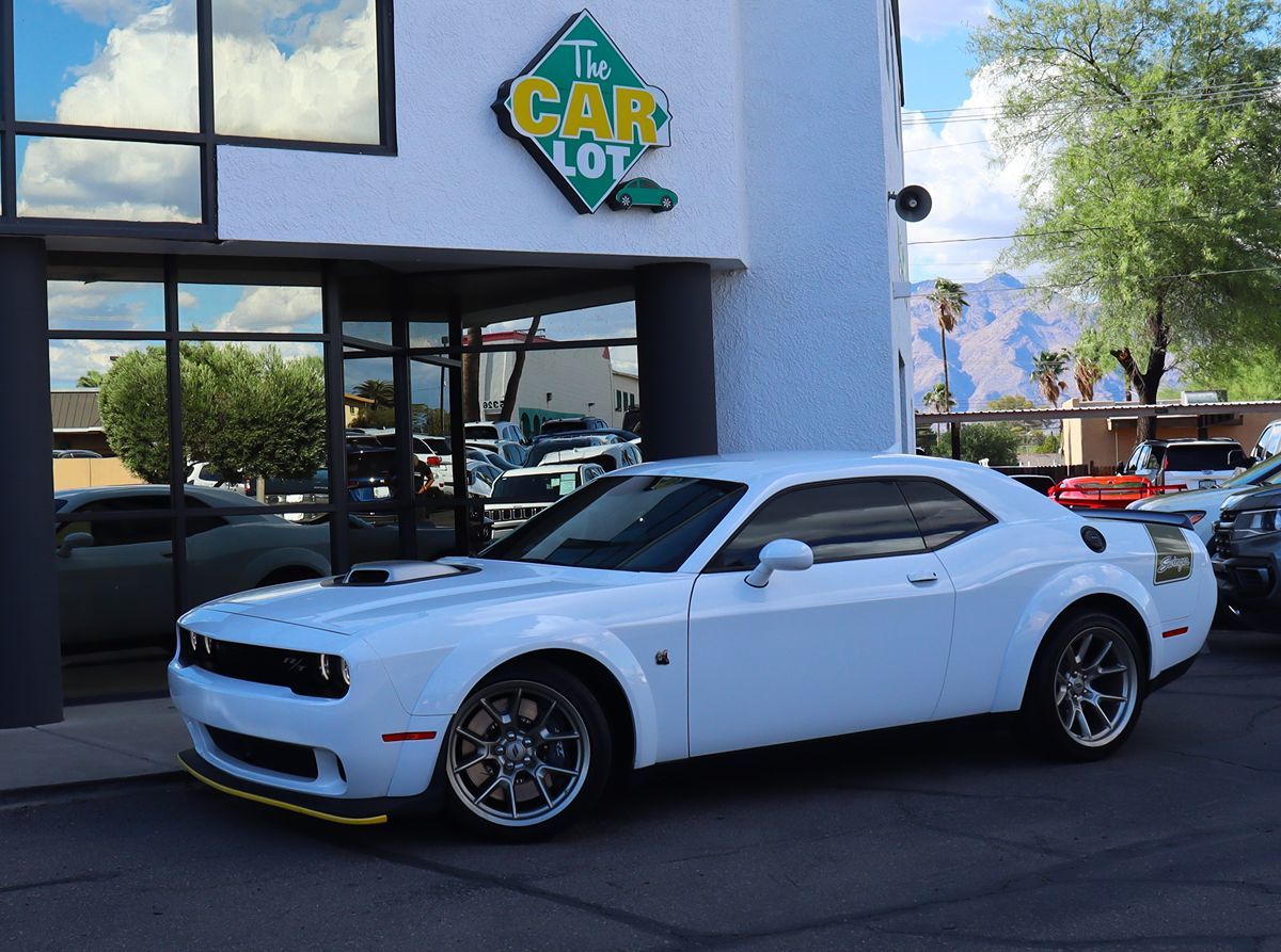 2023 Dodge Challenger R/T Scat Pack Widebody photo 3