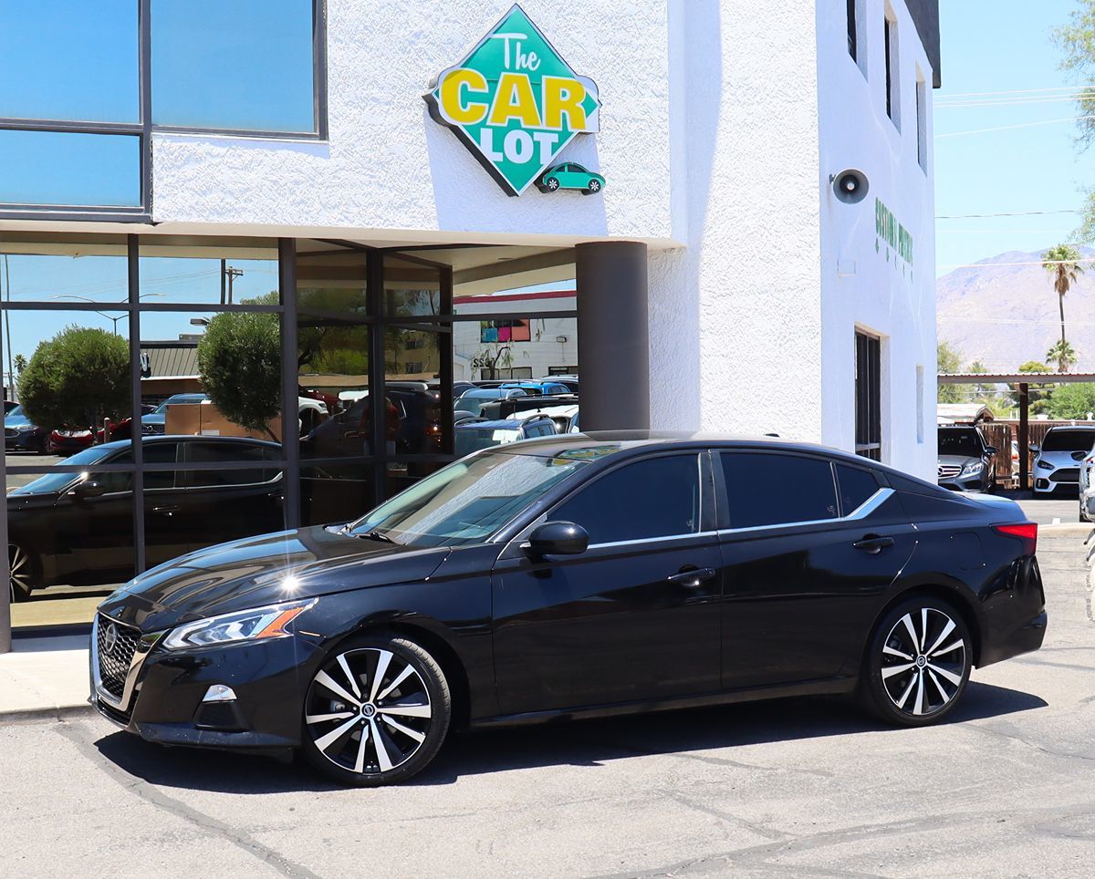2021 Nissan Altima 2.5 SR photo 4