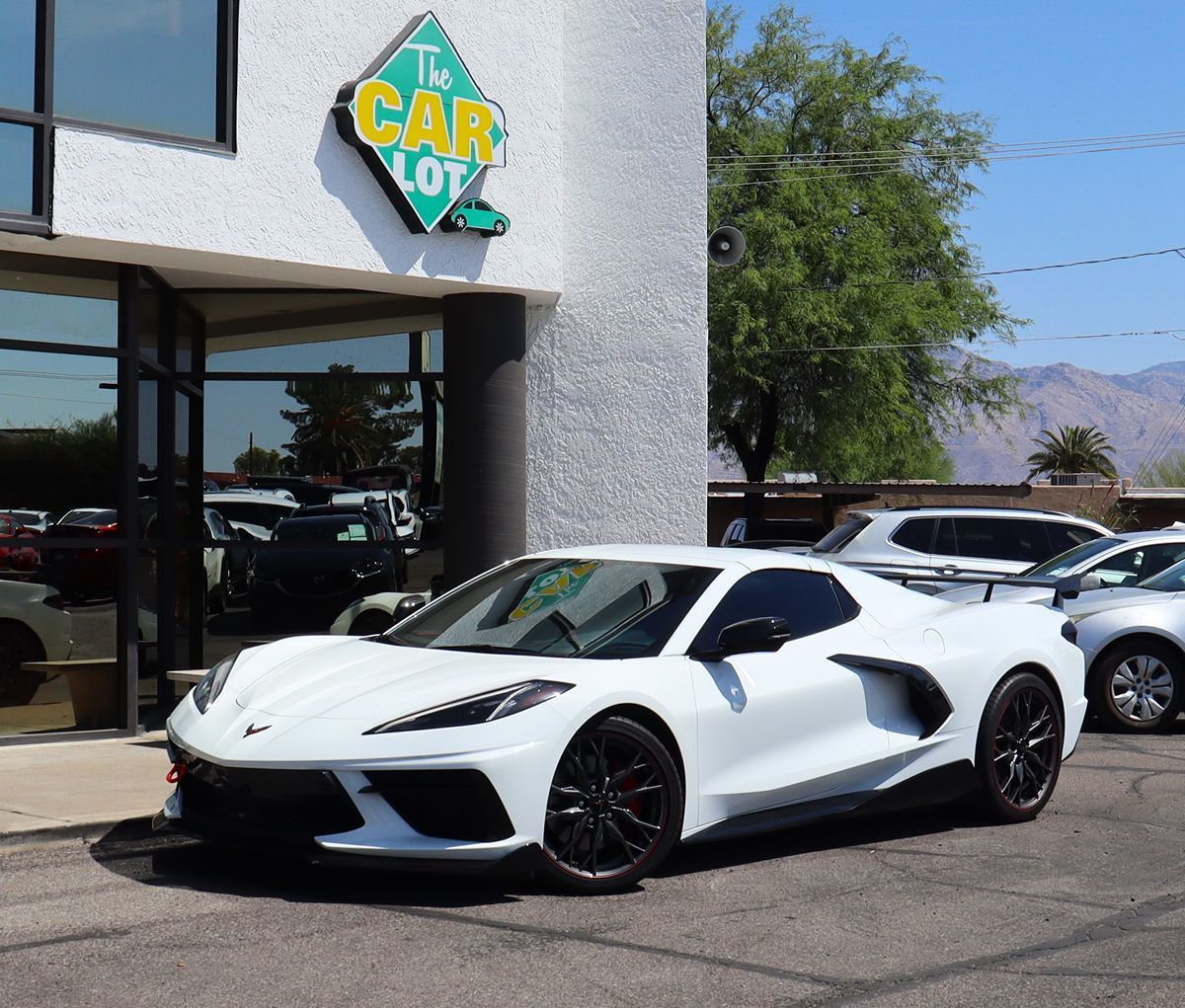 2023 Chevrolet Corvette 3LT photo 2