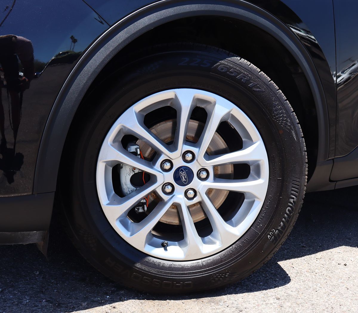 2022 Ford Escape S photo 4