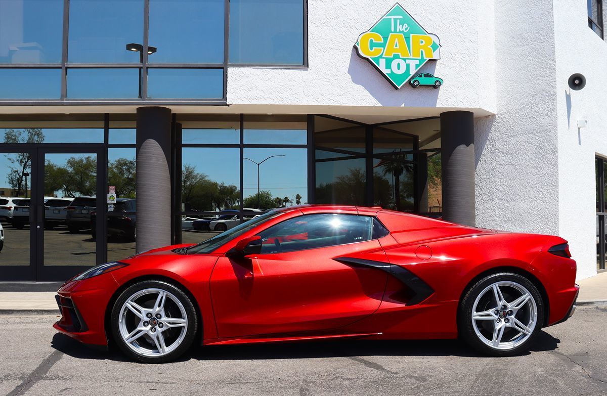 2022 Chevrolet Corvette 2LT - Photo 10