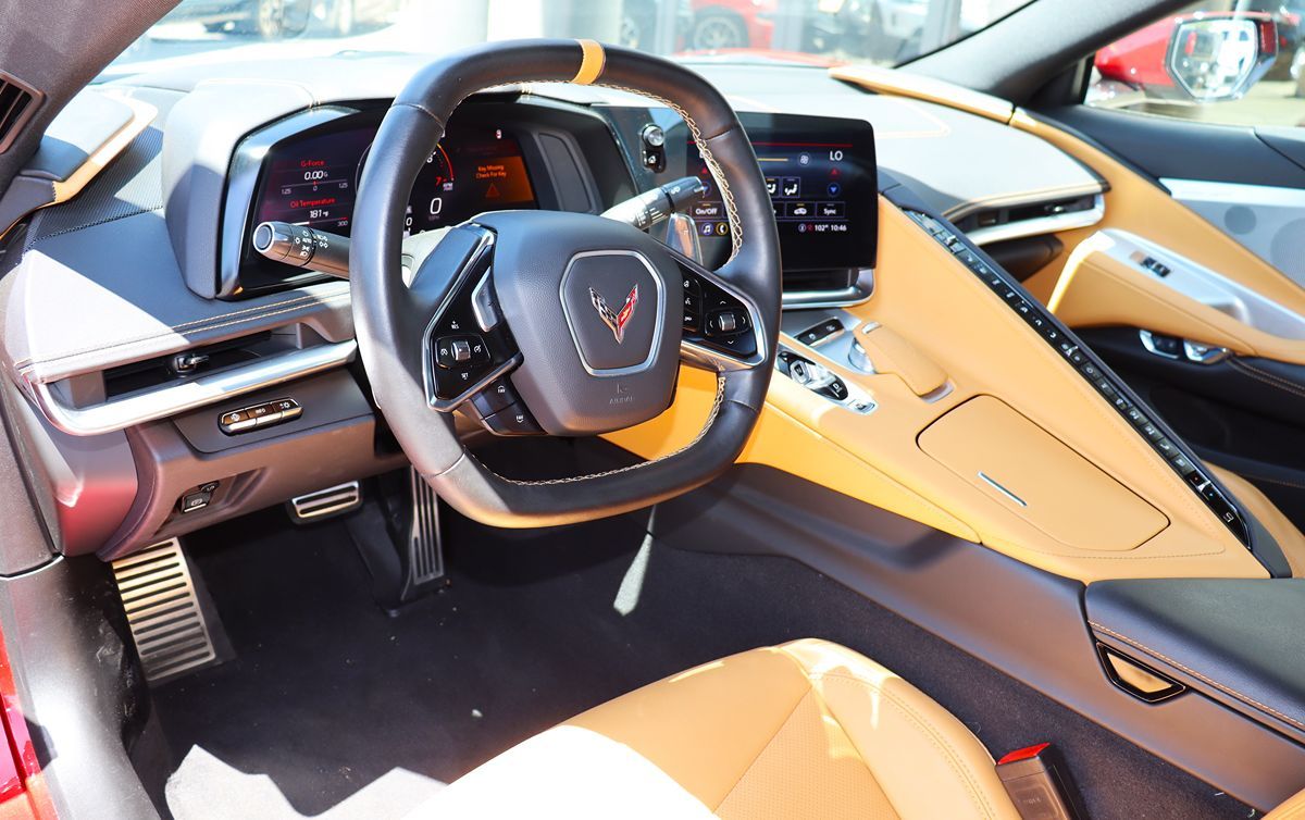 2022 Chevrolet Corvette 2LT - Photo 38