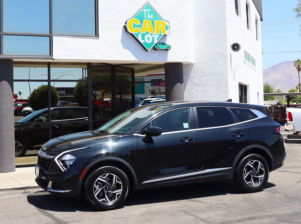 2023 Kia Sportage LX photo 4