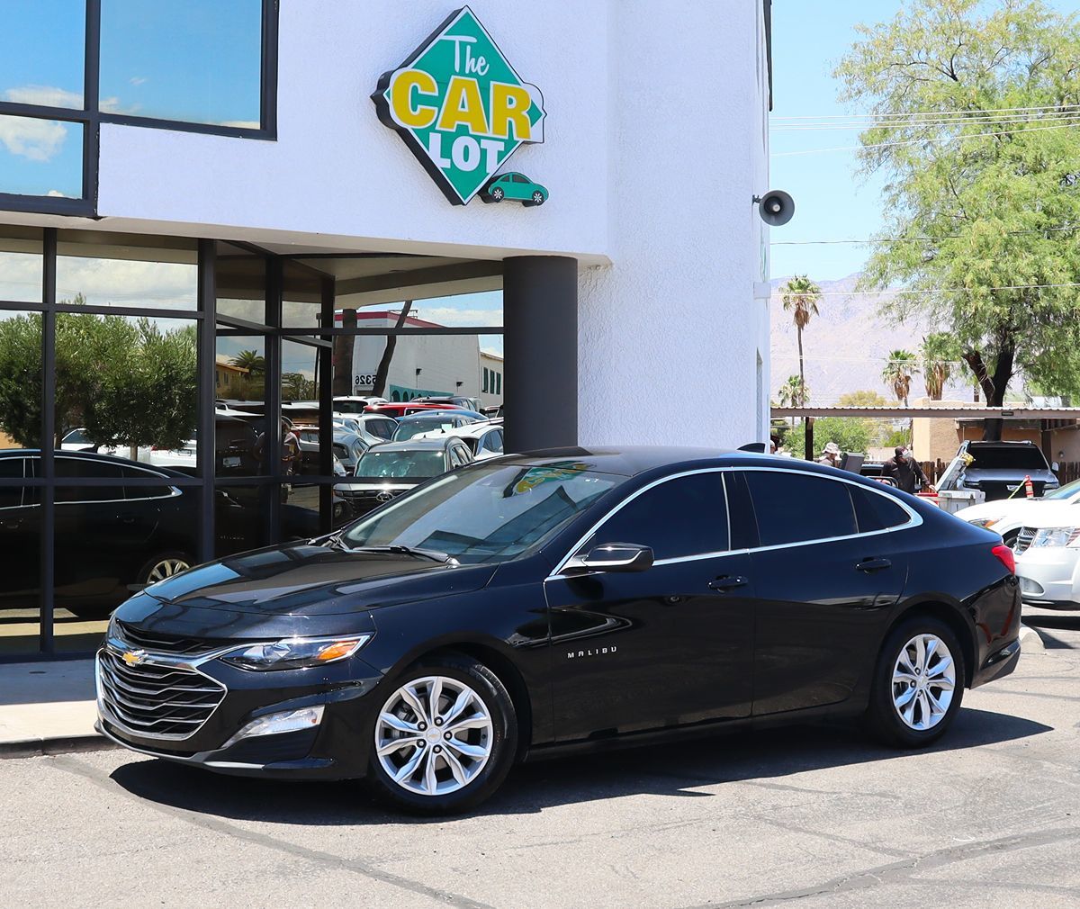 2023 Chevrolet Malibu 1LT photo 3