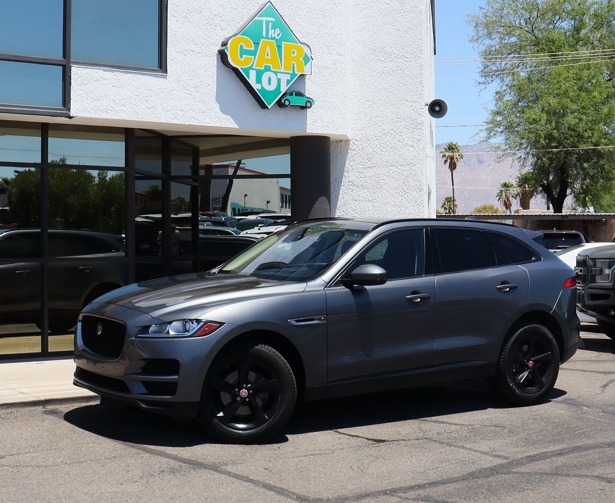 2018 Jaguar F-PACE Premium photo 3