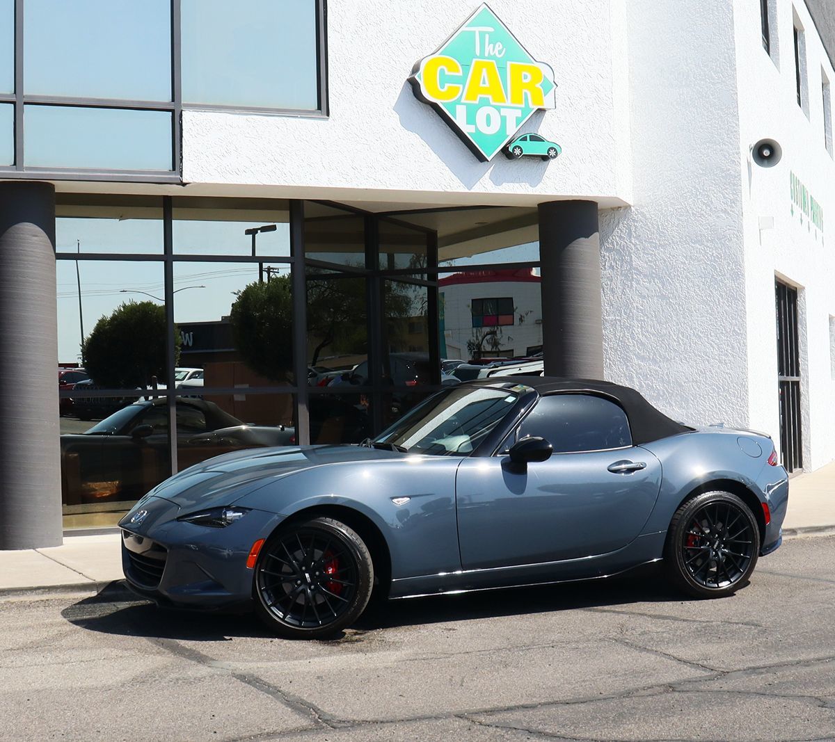 2022 Mazda MX-5 Miata Miata photo 3