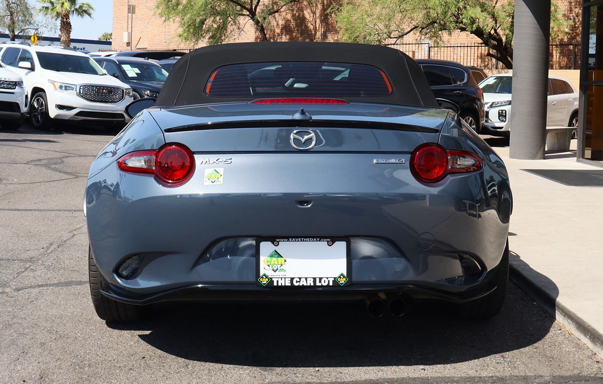 2022 Mazda MX-5 Miata Miata photo 11