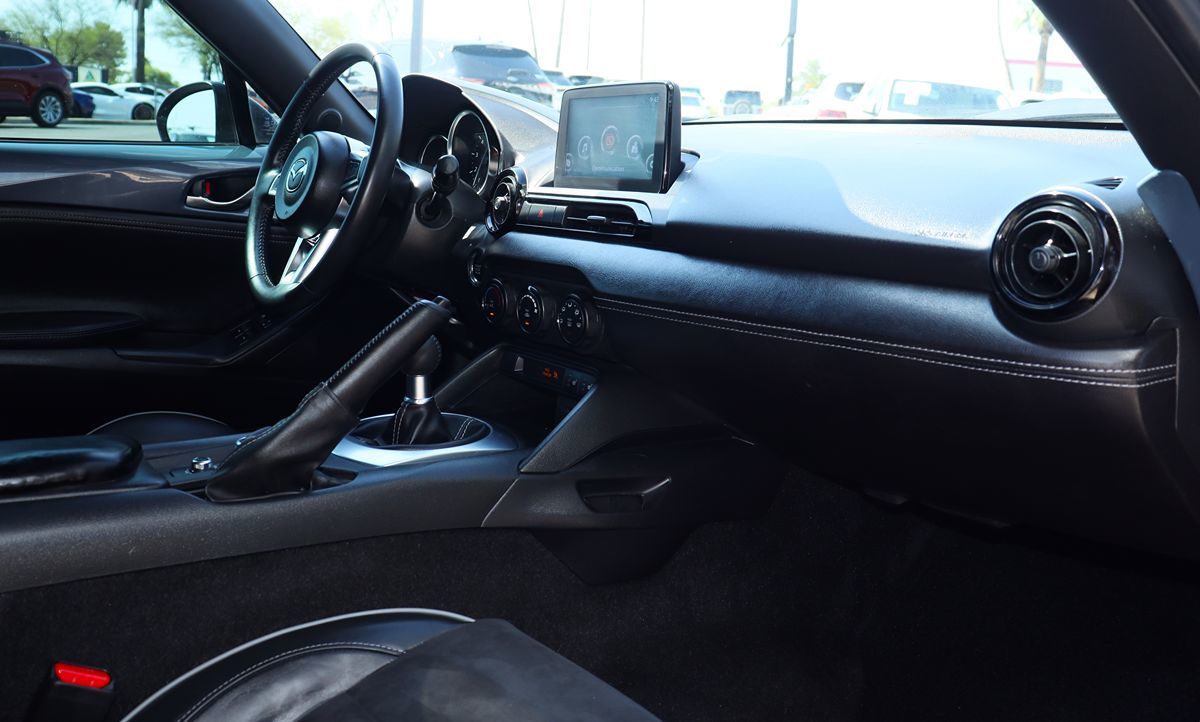 2022 Mazda MX-5 Miata Miata photo 33