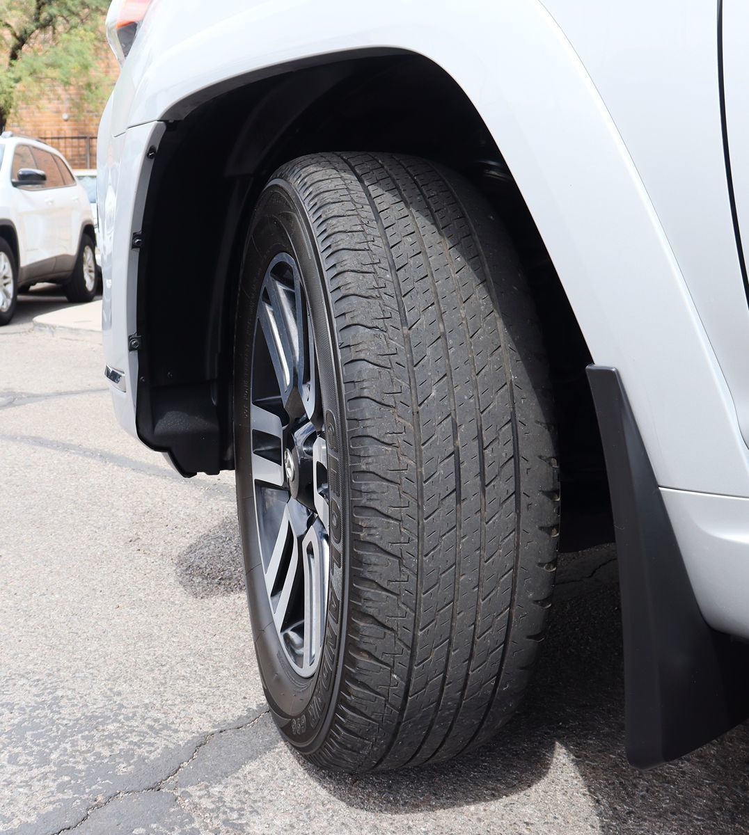 2022 Toyota 4Runner Limited photo 4