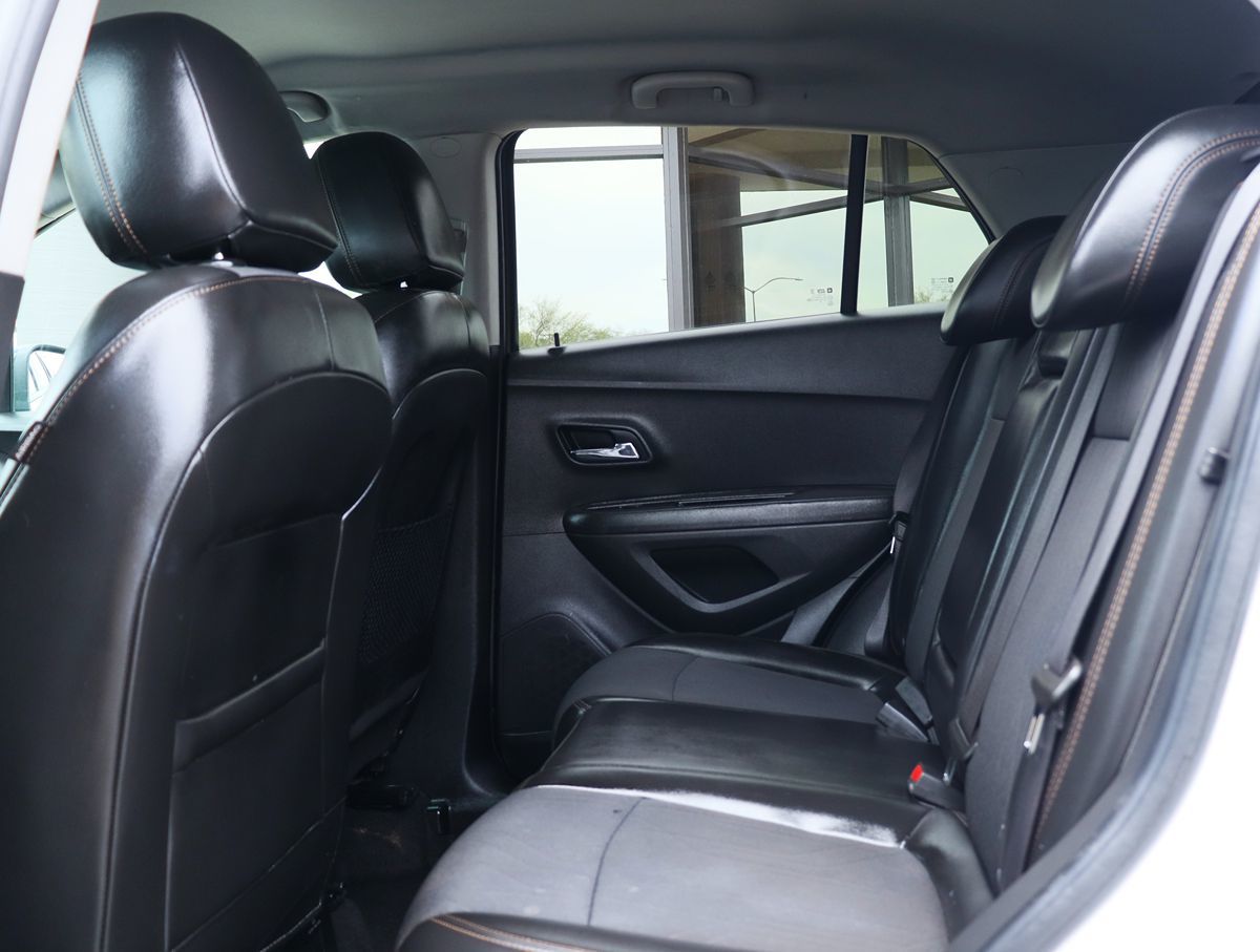 2020 Chevrolet Trax LT photo 25