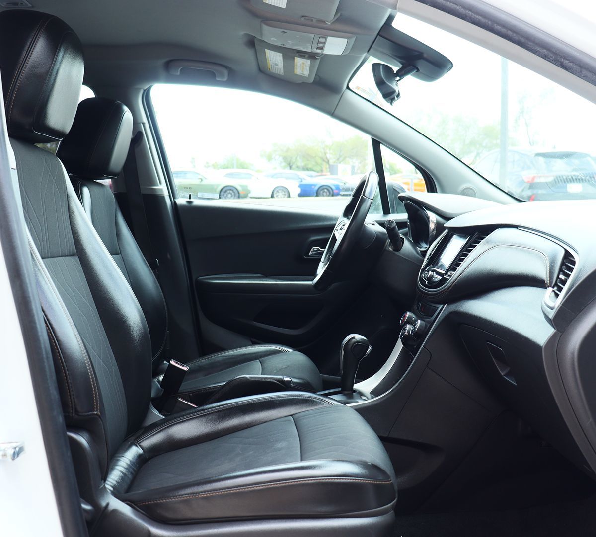 2020 Chevrolet Trax LT photo 28