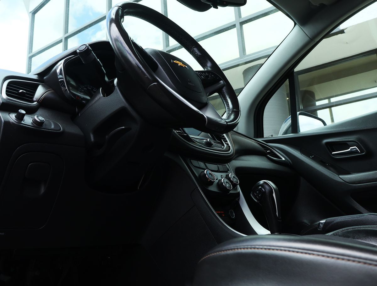 2020 Chevrolet Trax LT photo 33