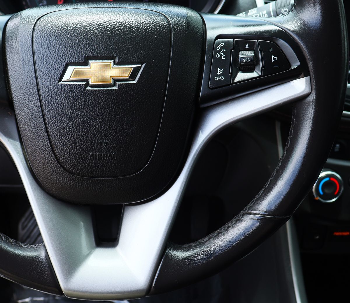 2020 Chevrolet Trax LT photo 44