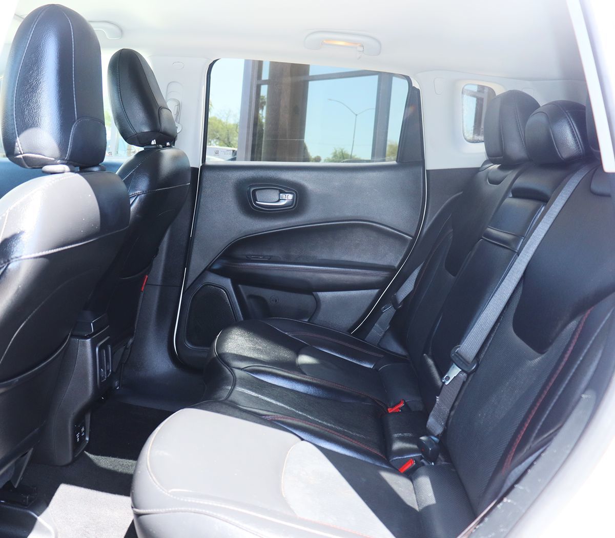 2019 Jeep Compass Trailhawk photo 29