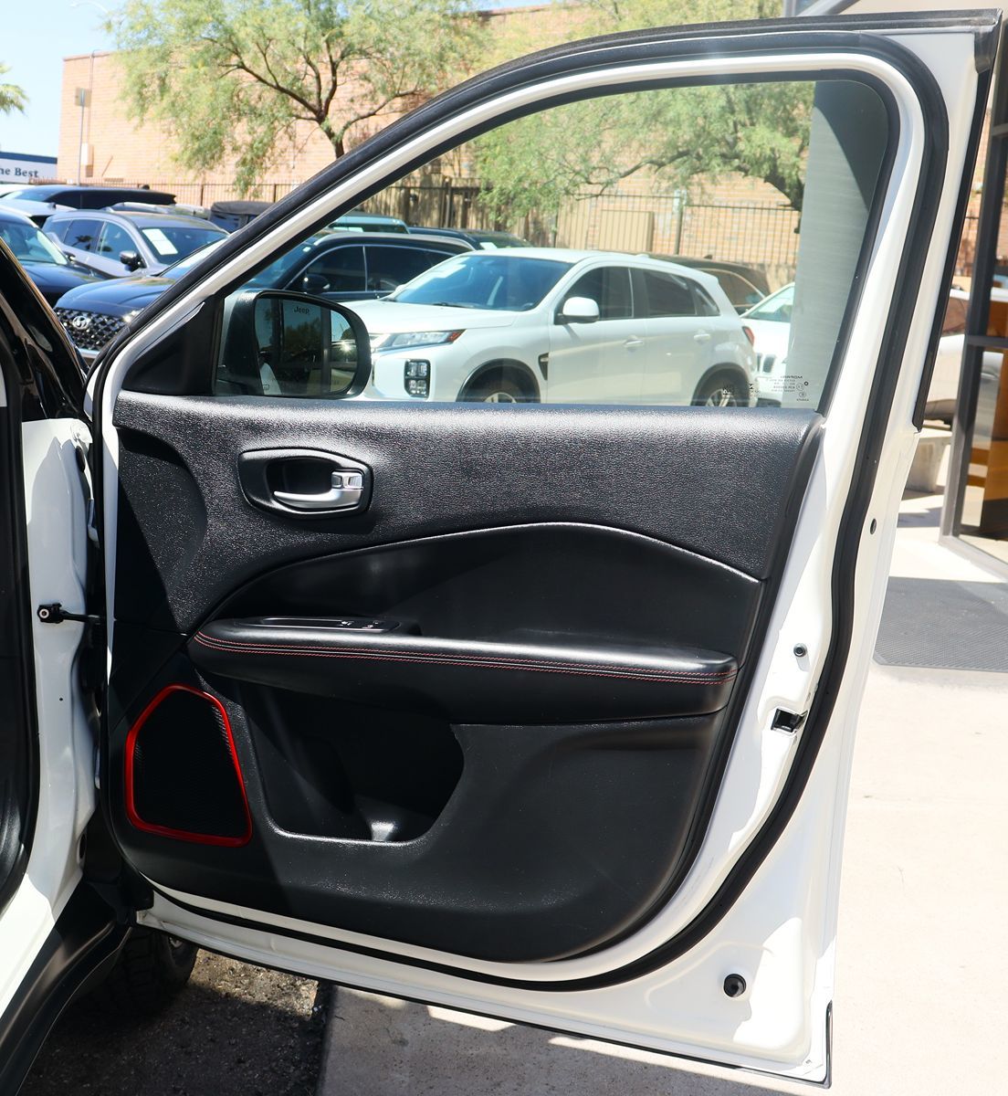 2019 Jeep Compass Trailhawk photo 32