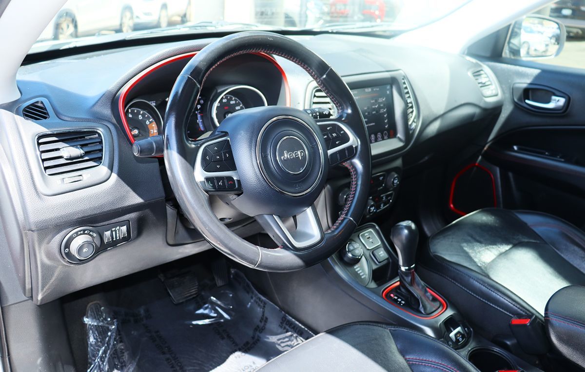 2019 Jeep Compass Trailhawk photo 38