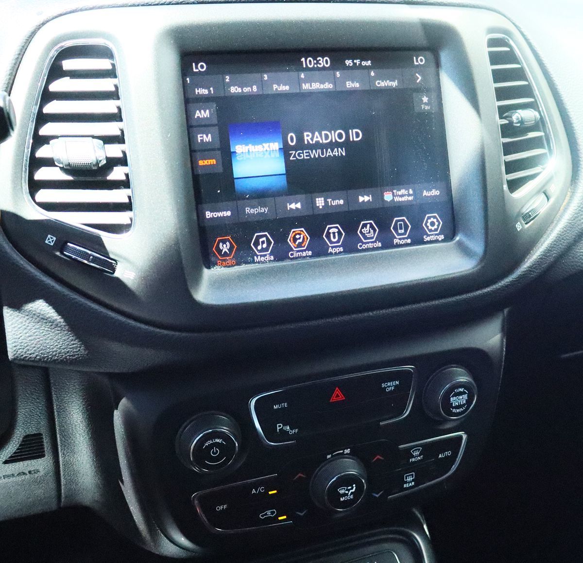 2019 Jeep Compass Trailhawk photo 41