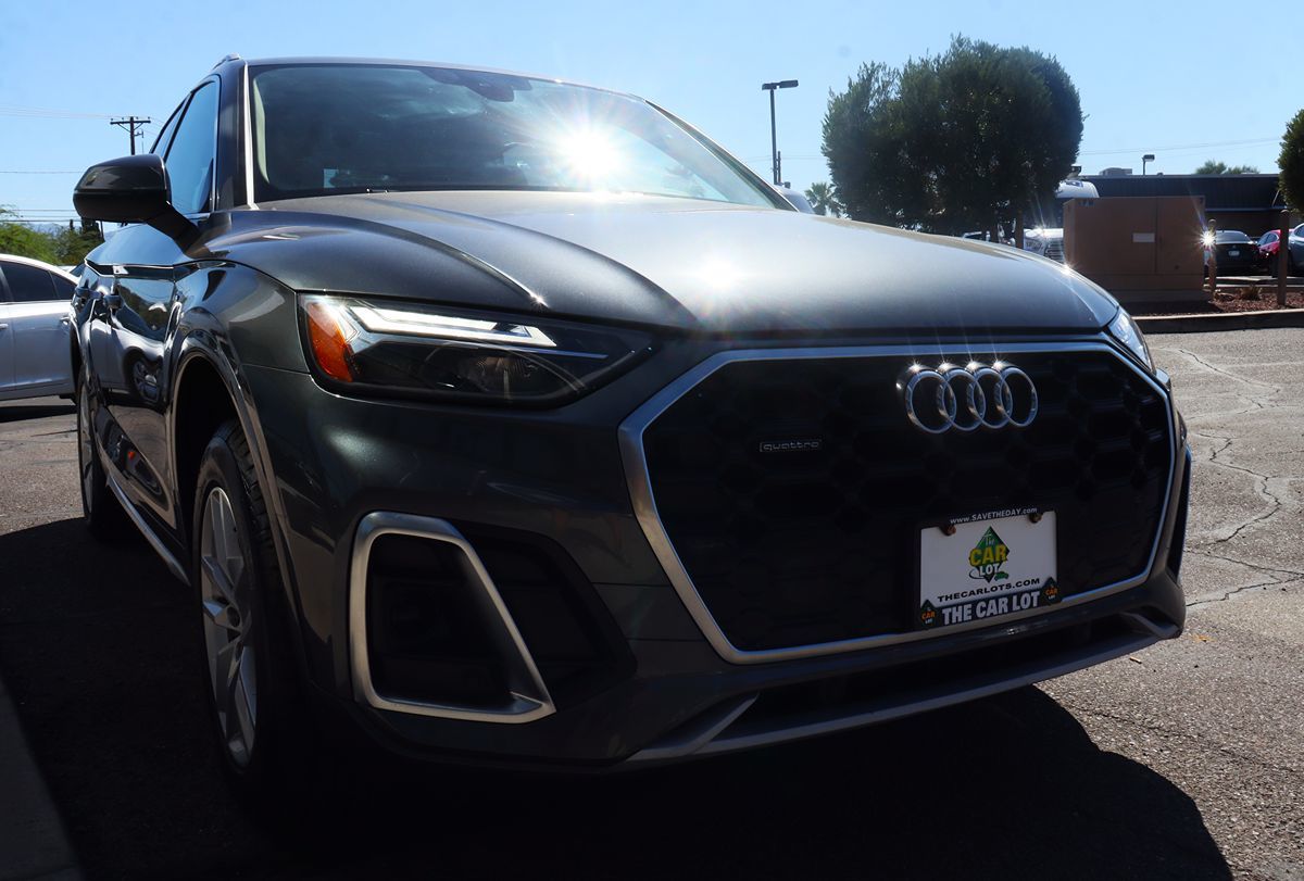 2022 Audi Q5 S line Premium photo 15