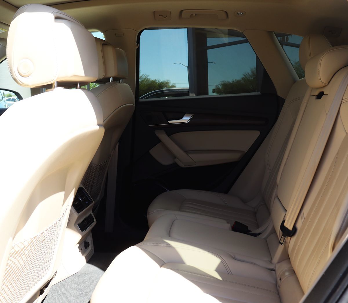 2022 Audi Q5 S line Premium photo 24