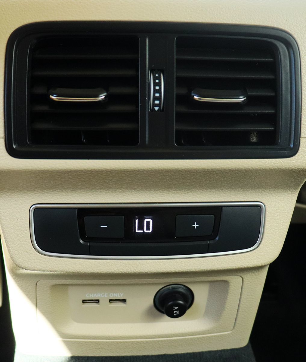 2022 Audi Q5 S line Premium photo 26