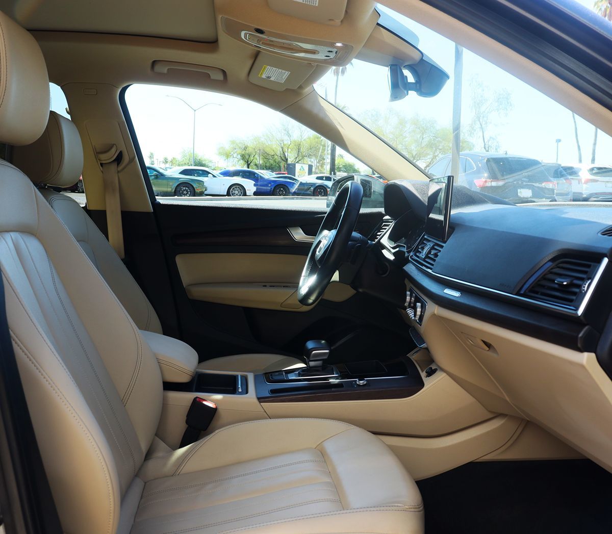 2022 Audi Q5 S line Premium photo 29