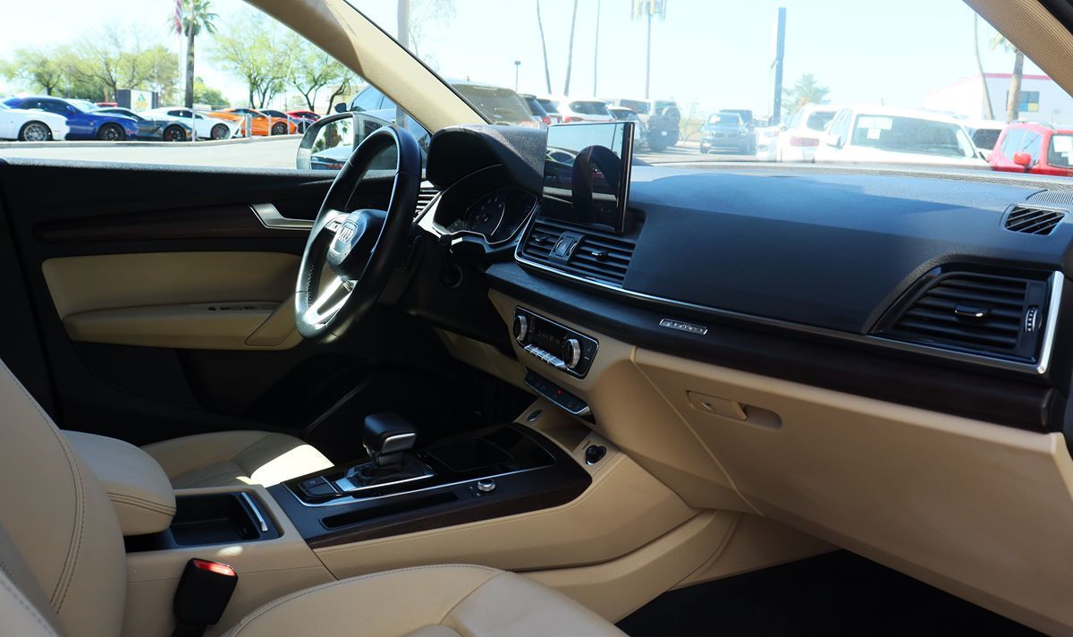 2022 Audi Q5 S line Premium photo 30