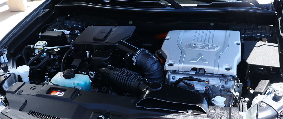 2022 Mitsubishi Outlander PHEV SE - Photo 63