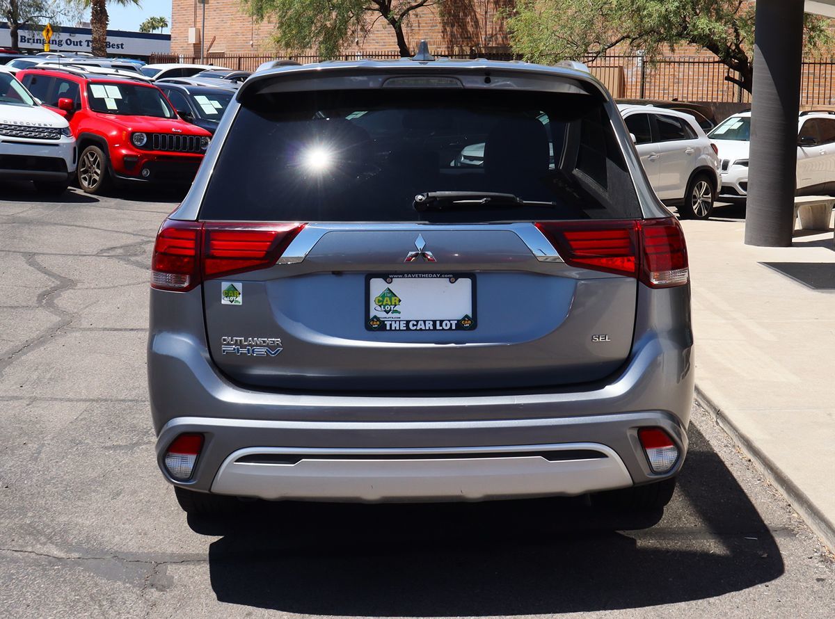 2022 Mitsubishi Outlander PHEV SE - Photo 11