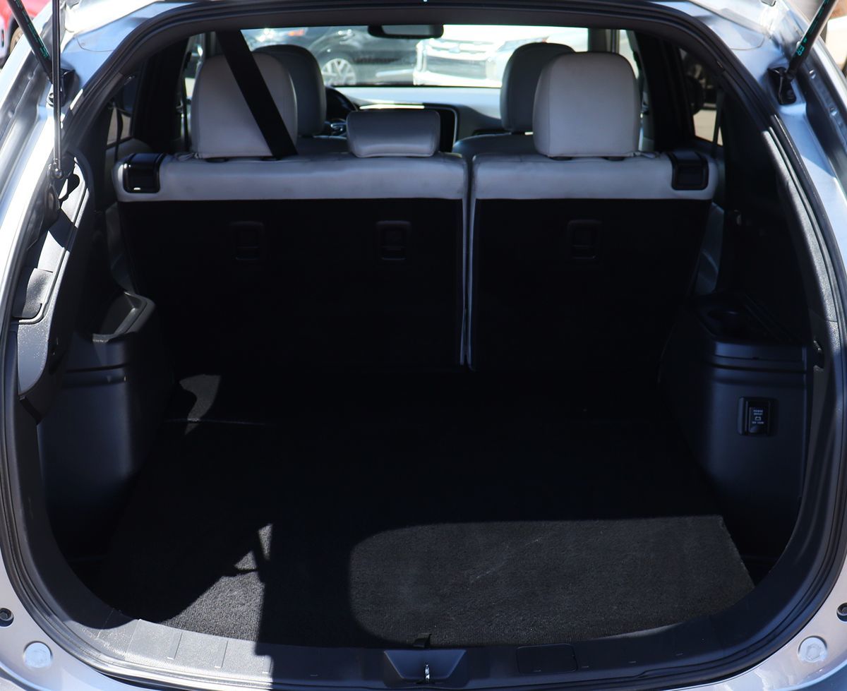 2022 Mitsubishi Outlander PHEV SE - Photo 24