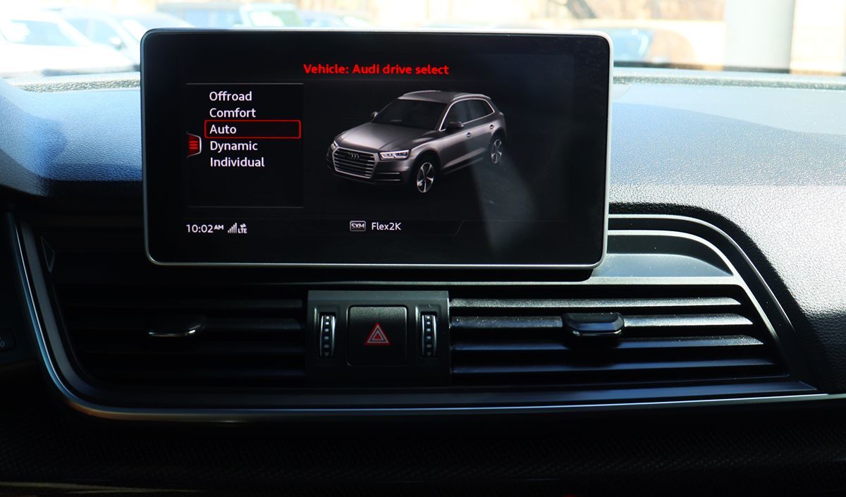 2018 Audi SQ5 Premium Plus photo 38