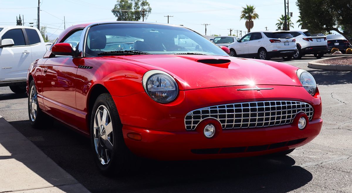 2002 Ford Thunderbird Premium photo 12